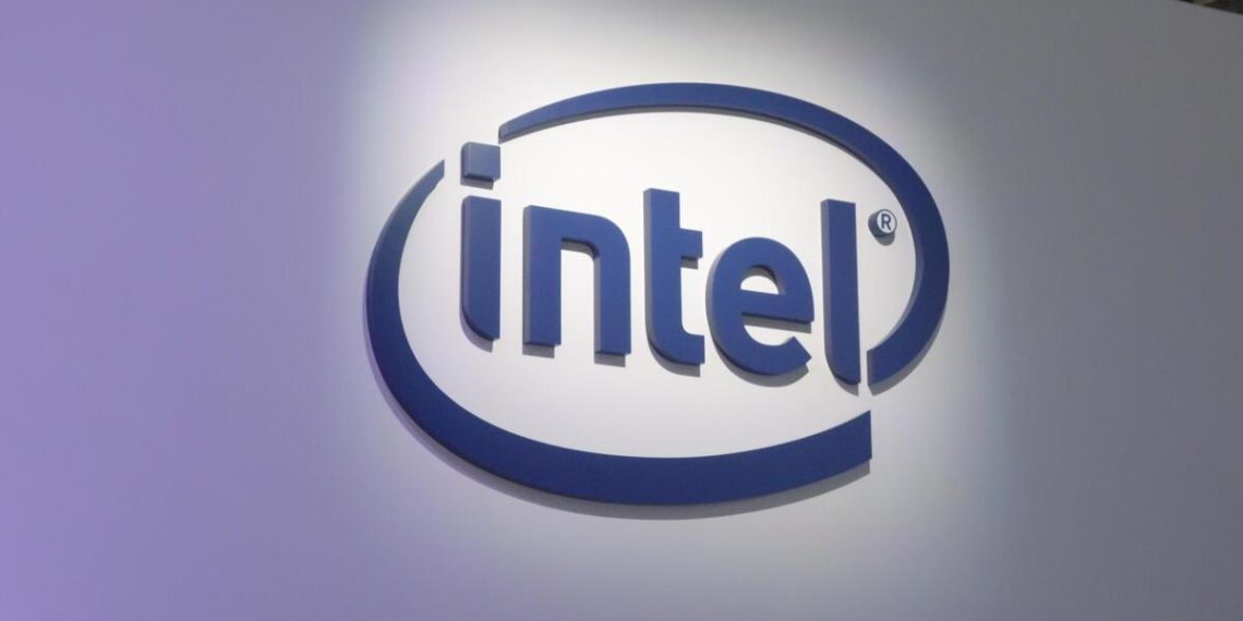 Intel unveils new Xeon E-2200 line for entry level servers