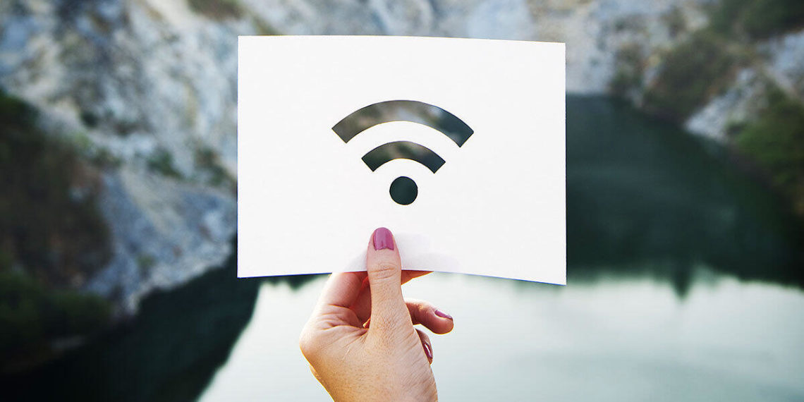 Cisco, Apple team up to make iPhone 11 better for WiFi 6